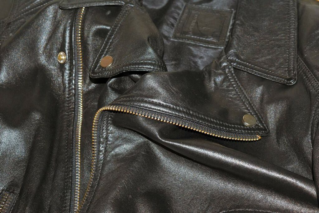 How-To-Clean-And-Condition-Your-Leather-Jacket-micramoto