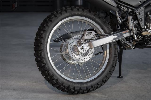 2021-yamaha-xt250-mid-level-dual-sport-black-back-wheel