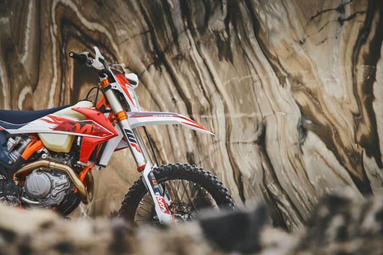 enduro motorcycle street legal